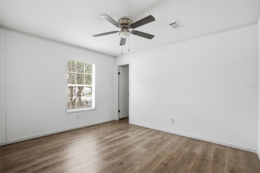 9533 Round Lk Drive Weeki Wachee, FL 34613 - Photo 28 of 68