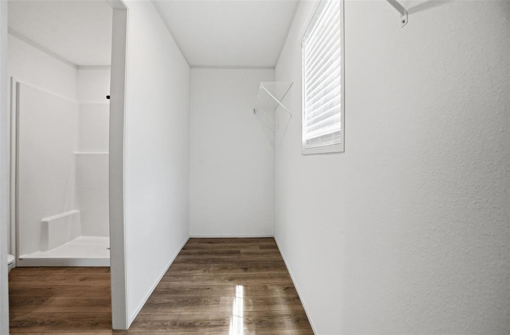 9533 Round Lk Drive Weeki Wachee, FL 34613 - Photo 33 of 68