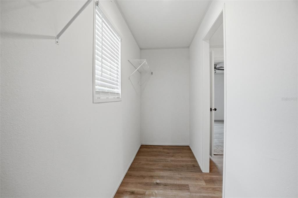 9533 Round Lk Drive Weeki Wachee, FL 34613 - Photo 35 of 68