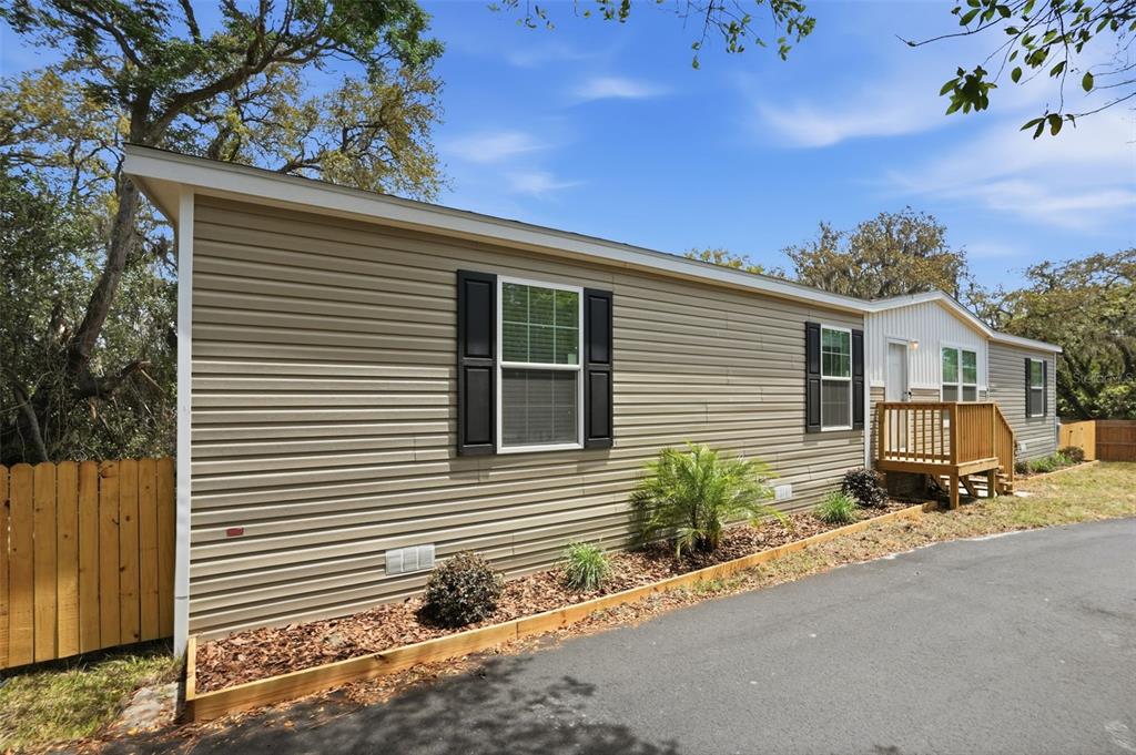 9533 Round Lk Drive Weeki Wachee, FL 34613 - Photo 45 of 68