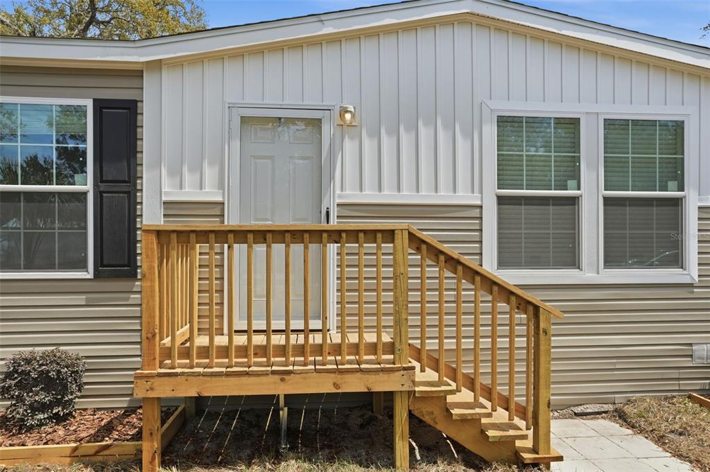 9533 Round Lk Drive Weeki Wachee, FL 34613 - Photo 46 of 68