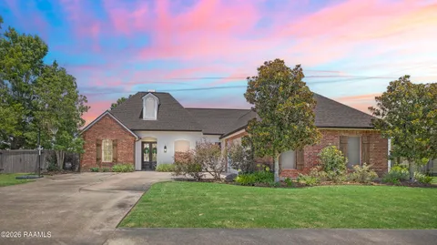 $445,000 | 408 Chevalier Boulevard, Lafayette, LA 70503