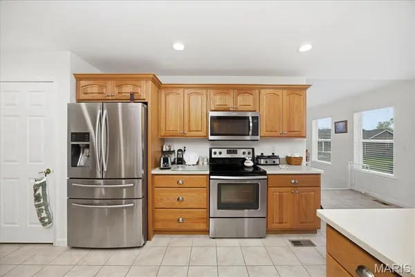 $434,900 | 716 Wedgewood Lane, Trenton, IL 62293