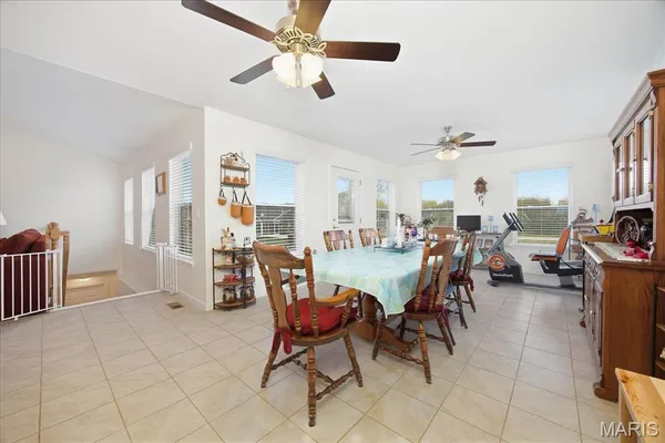 $434,900 | 716 Wedgewood Lane, Trenton, IL 62293