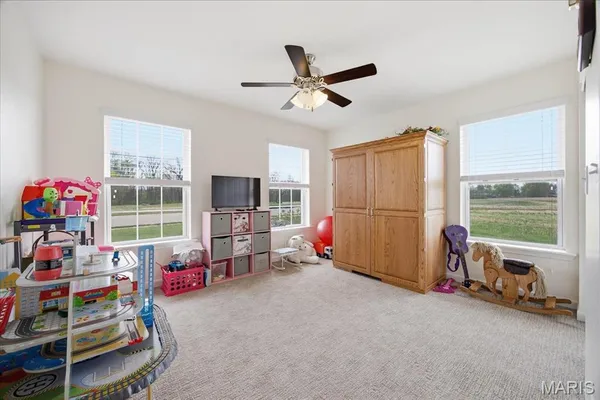 $434,900 | 716 Wedgewood Lane, Trenton, IL 62293