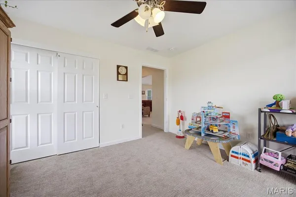 $434,900 | 716 Wedgewood Lane, Trenton, IL 62293