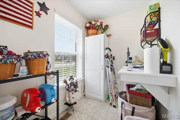 $434,900 | 716 Wedgewood Lane, Trenton, IL 62293