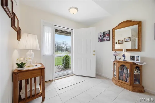 $434,900 | 716 Wedgewood Lane, Trenton, IL 62293