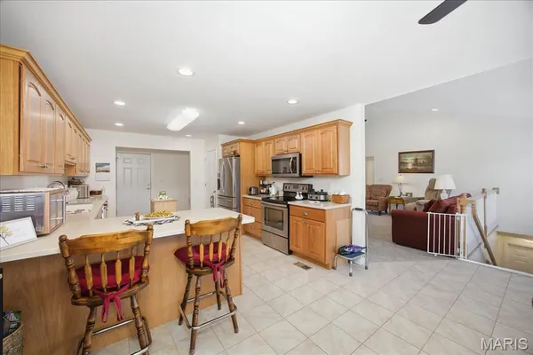 $434,900 | 716 Wedgewood Lane, Trenton, IL 62293