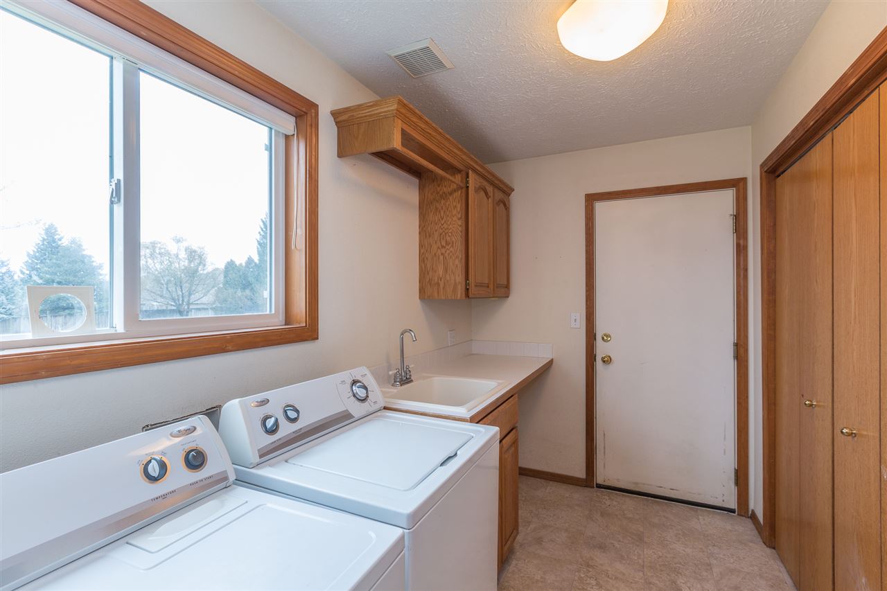 3414 South Adams Road Veradale, WA 99037 - Photo 14 of 20 Gallery Image 14