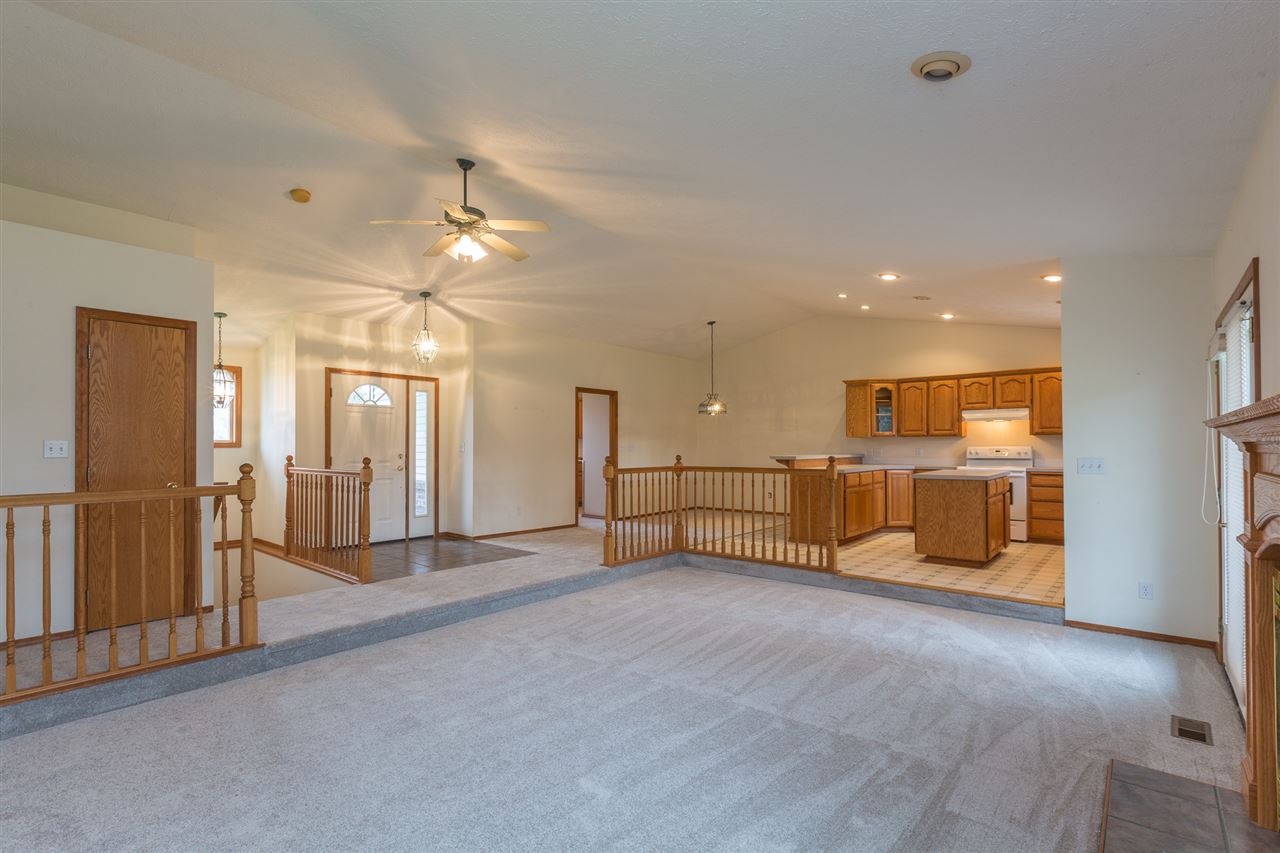 3414 South Adams Road Veradale, WA 99037 - Photo 3 of 20 Gallery Image 3