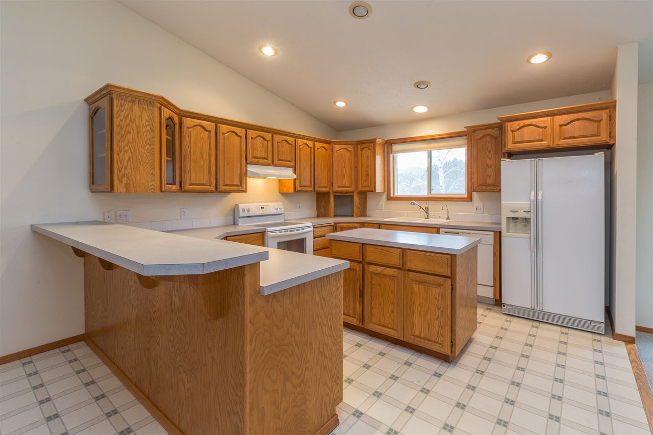 3414 South Adams Road Veradale, WA 99037 - Photo 6 of 20 Gallery Image 6
