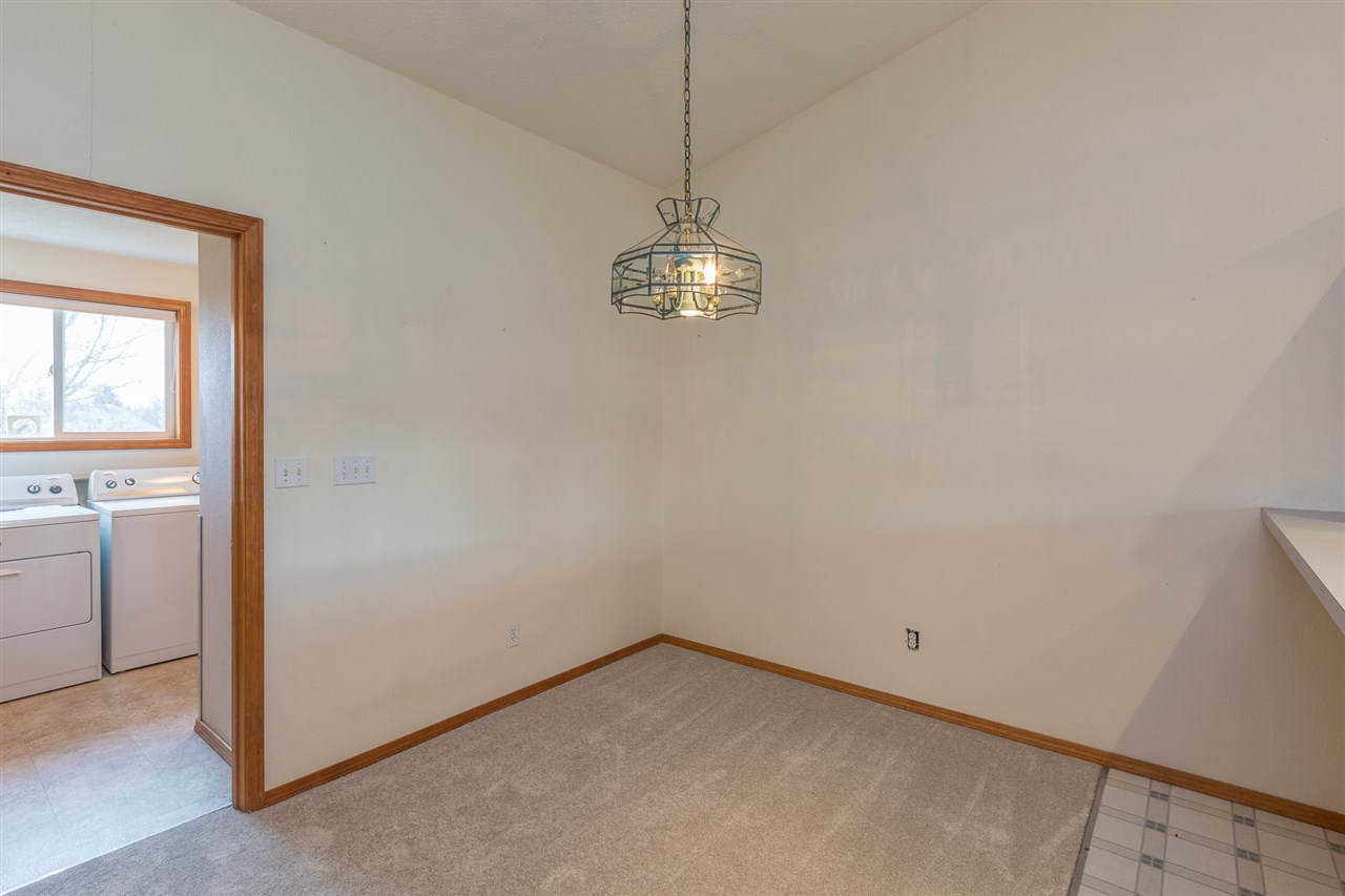 3414 South Adams Road Veradale, WA 99037 - Photo 8 of 20 Gallery Image 8