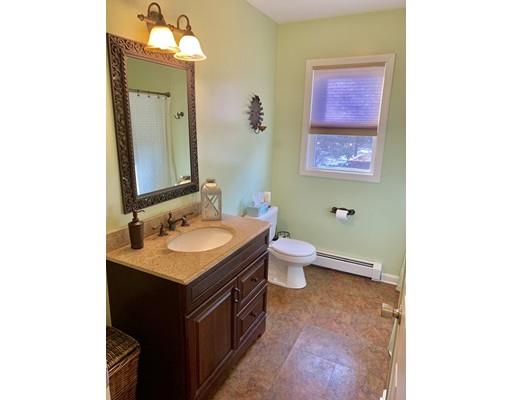 259 Hathaway Commons Road Fall River, MA 02720 - Photo 8 of 26 Gallery Image 8