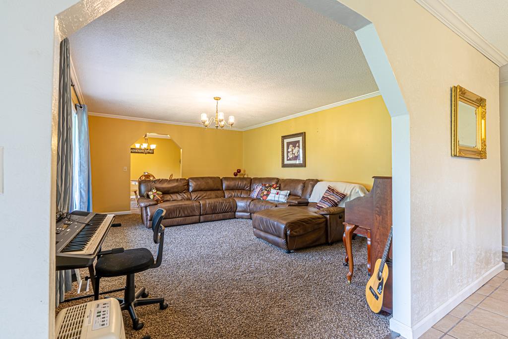 268 Rosedale Heights Lane Rosedale, VA 24280 - Photo 5 of 69 Gallery Image 5