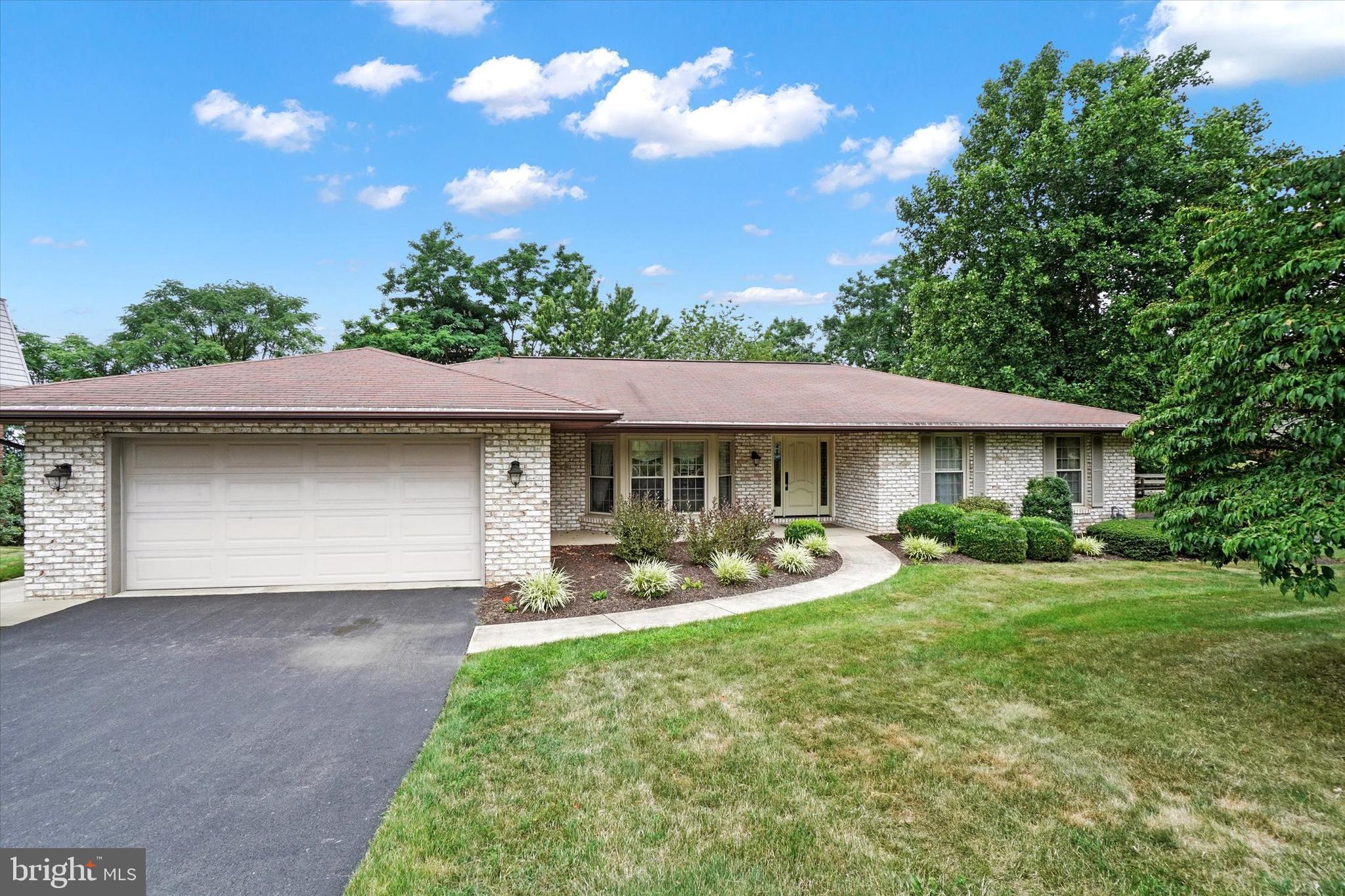 3505 Pebble Ridge Drive York, PA 17402 - Photo 1 of 38 Gallery Image 1