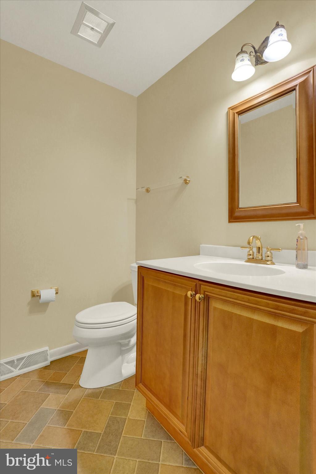 3505 Pebble Ridge Drive York, PA 17402 - Photo 17 of 38 Gallery Image 17
