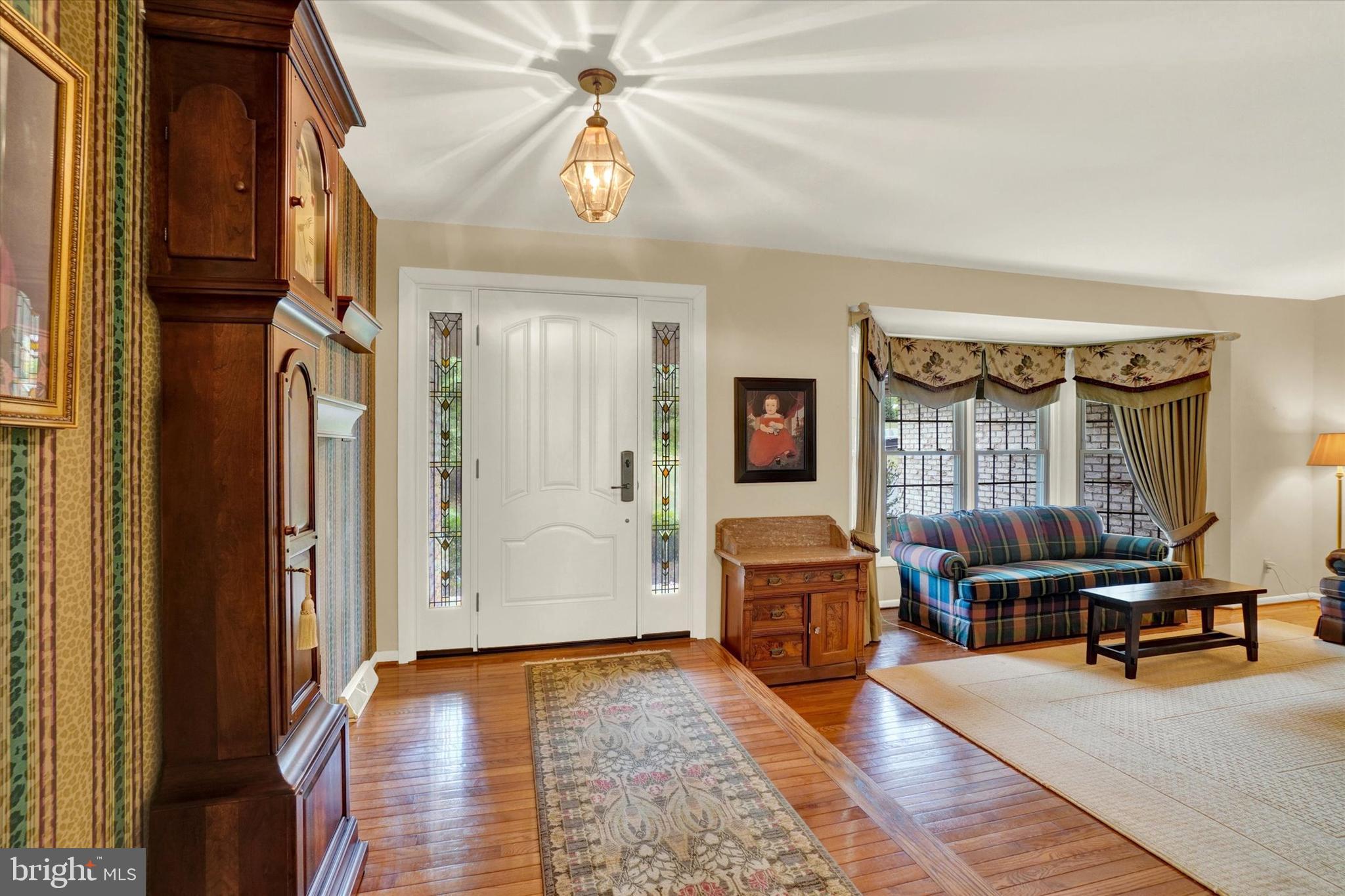 3505 Pebble Ridge Drive York, PA 17402 - Photo 5 of 38 Gallery Image 5