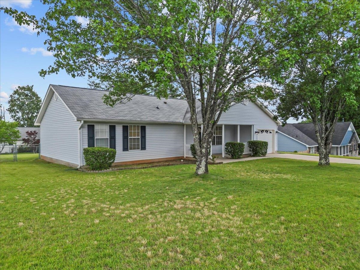 239 Milky Way Greer, SC 29651 - Photo 2 of 26 Gallery Image 2