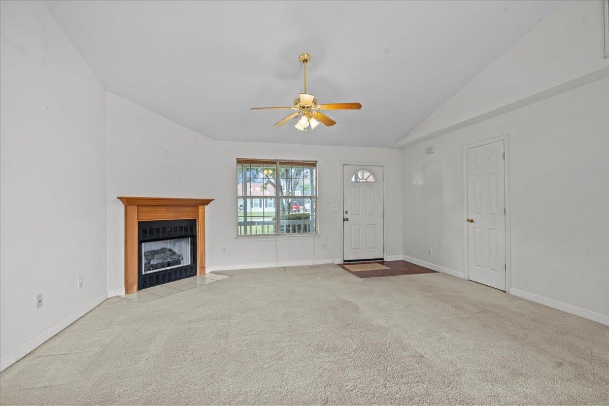 239 Milky Way Greer, SC 29651 - Photo 4 of 26 Gallery Image 4