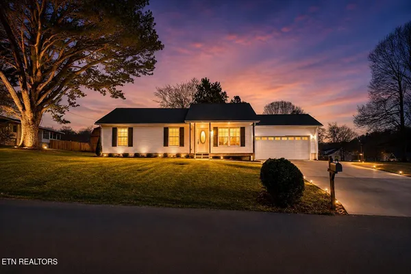$340,000 | 115 Spruce Lane, Kingston, TN 37763
