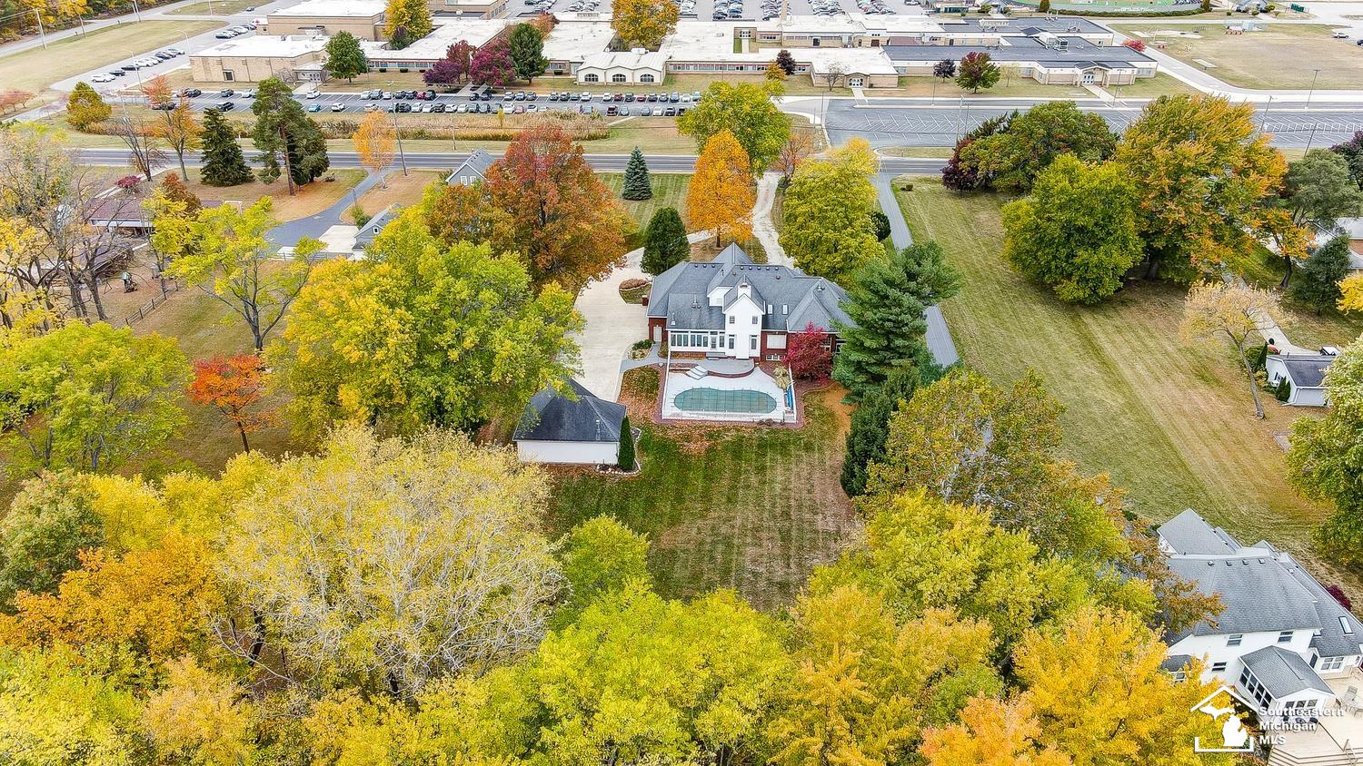 8300 Jackman Road Temperance, MI 48182 - Photo 5 of 81
