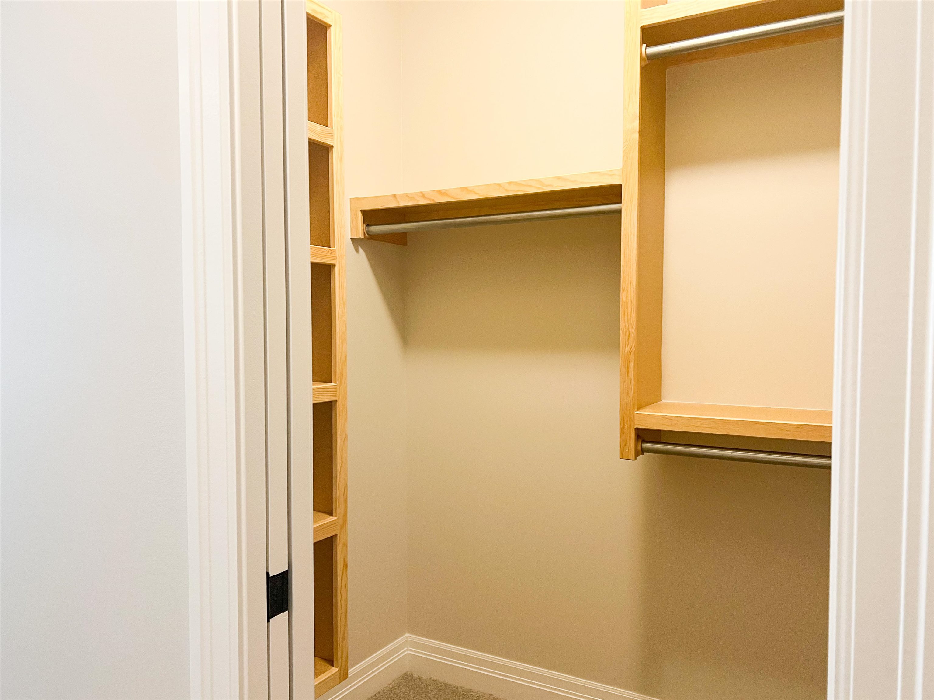 1416 Canyon Street Wichita, KS 67235 - Photo 7 of 33