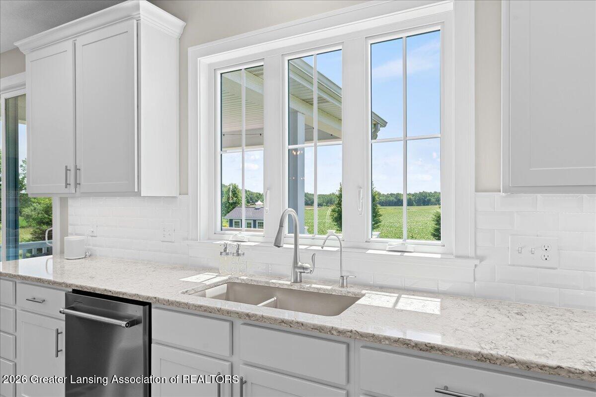 4965 West Herbison Road Dewitt, MI 48820 - Photo 21 of 56 43-Media Jett - 37