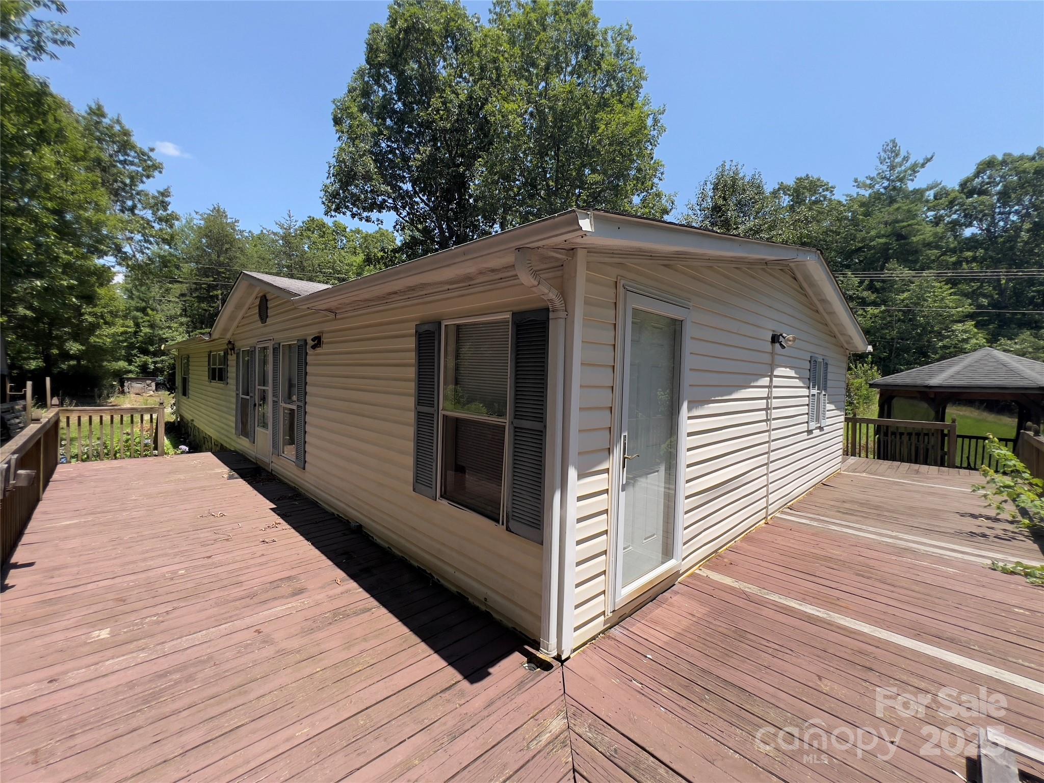 5000 Deal Mill Road Granite Falls, NC 28630 - Photo 5 of 19 Gallery Image 5