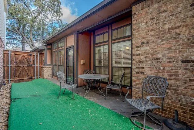 $3,600 | 3216 San Jacinto Street, Dallas, TX 75204