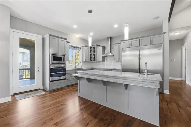 $729,900 | 4500 Southwest Aft Drive, Lee's Summit, MO 64082