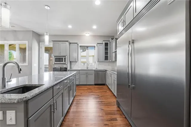 $729,900 | 4500 Southwest Aft Drive, Lee's Summit, MO 64082