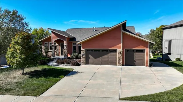 $729,900 | 4500 Southwest Aft Drive, Lee's Summit, MO 64082