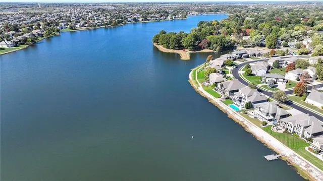 $729,900 | 4500 Southwest Aft Drive, Lee's Summit, MO 64082