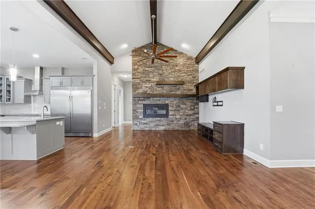 $729,900 | 4500 Southwest Aft Drive, Lee's Summit, MO 64082