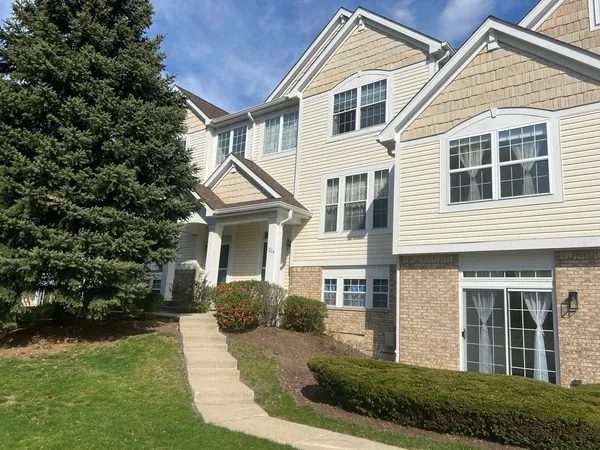 $3,500 | 1224 Georgetown Way, Vernon Hills, IL 60061