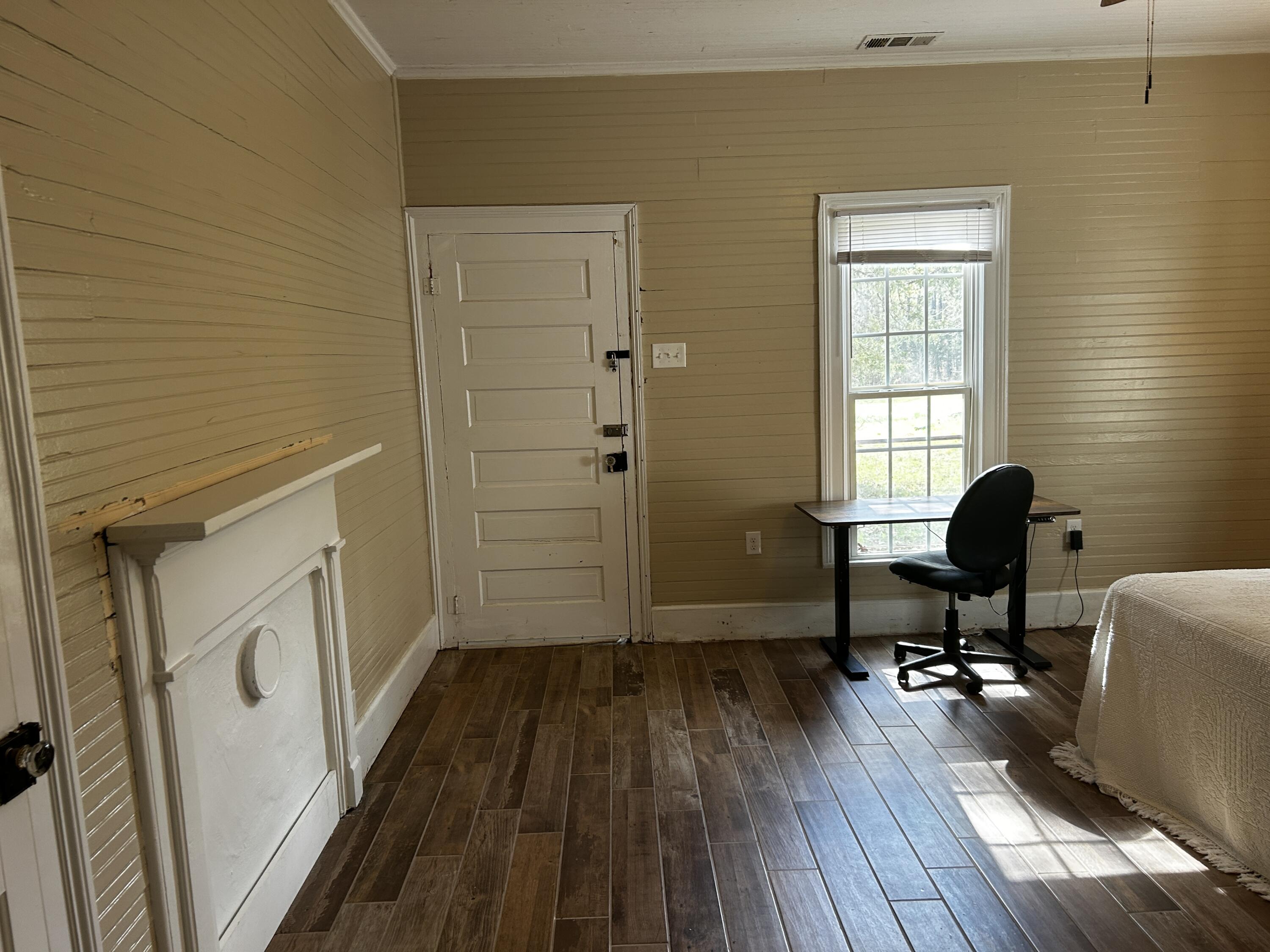 1265 Gills Point Road Tignall, GA 30668 - Photo 20 of 43 IMG_4794