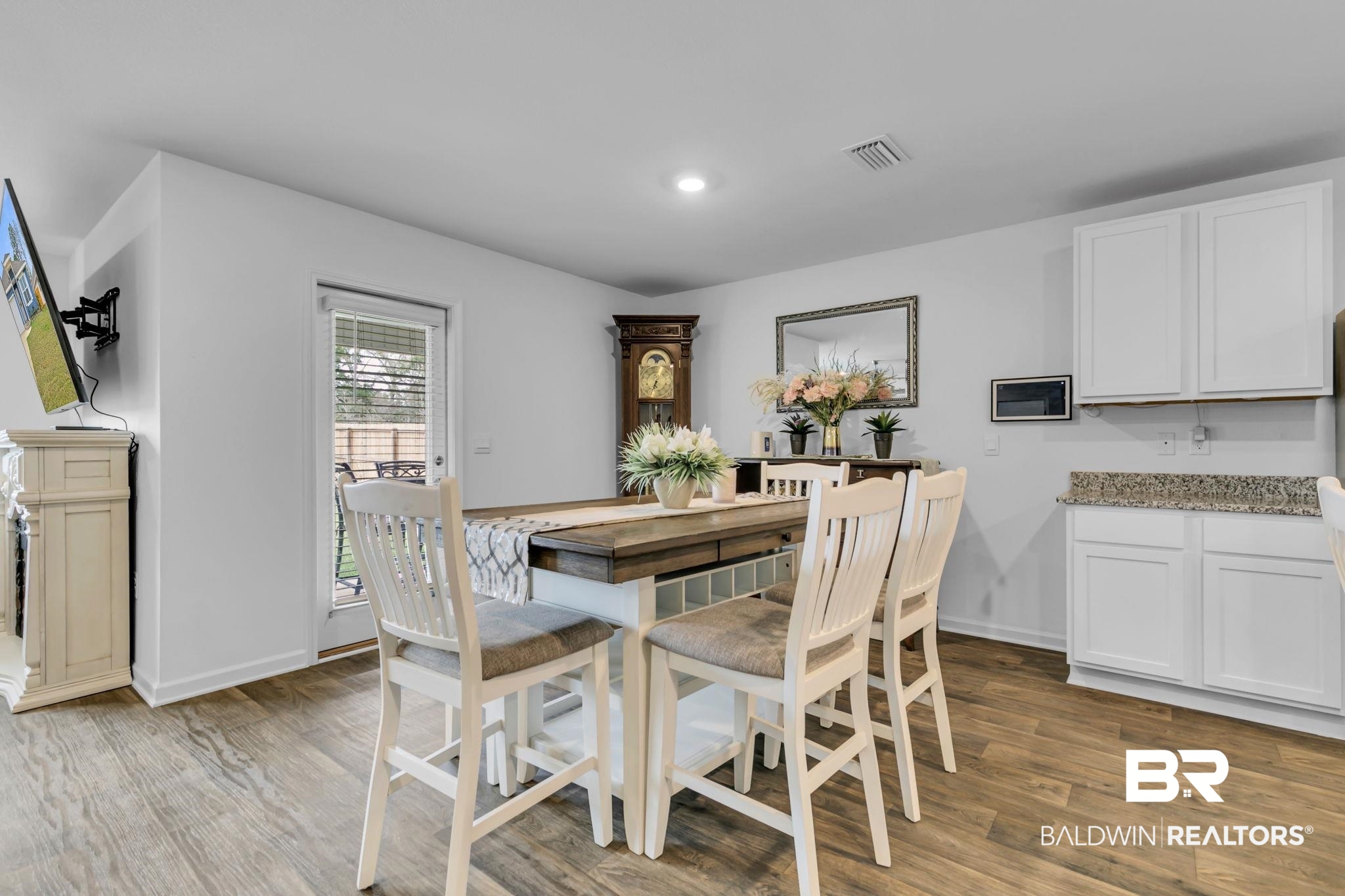 31441 Lyon Road Daphne, AL 36527 - Photo 9 of 46