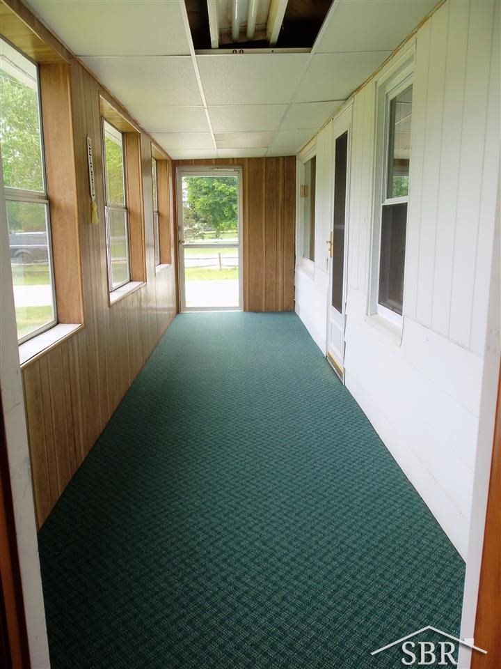 10170 Dice Road Freeland, MI 48623 - Photo 8 of 15 31197858-7.JPG