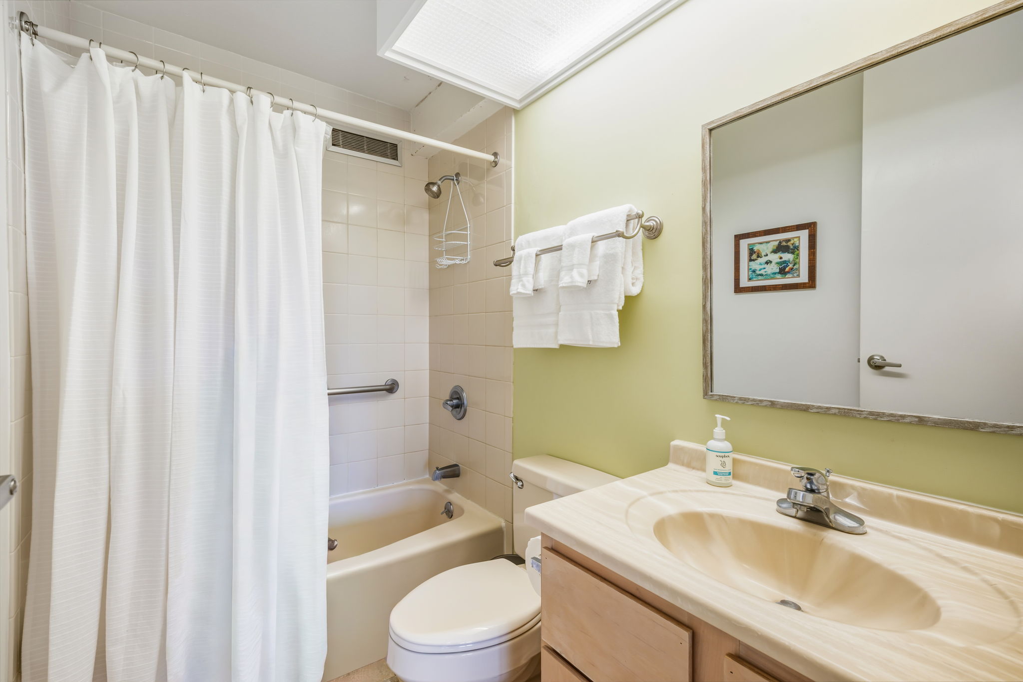 3811 Edward Road, Unit 1206 Princeville, HI 96722 - Photo 17 of 30 a bathroom with a sink toilet and shower