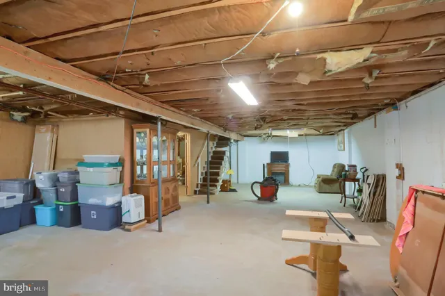 a view of a storage room with lots of stuff