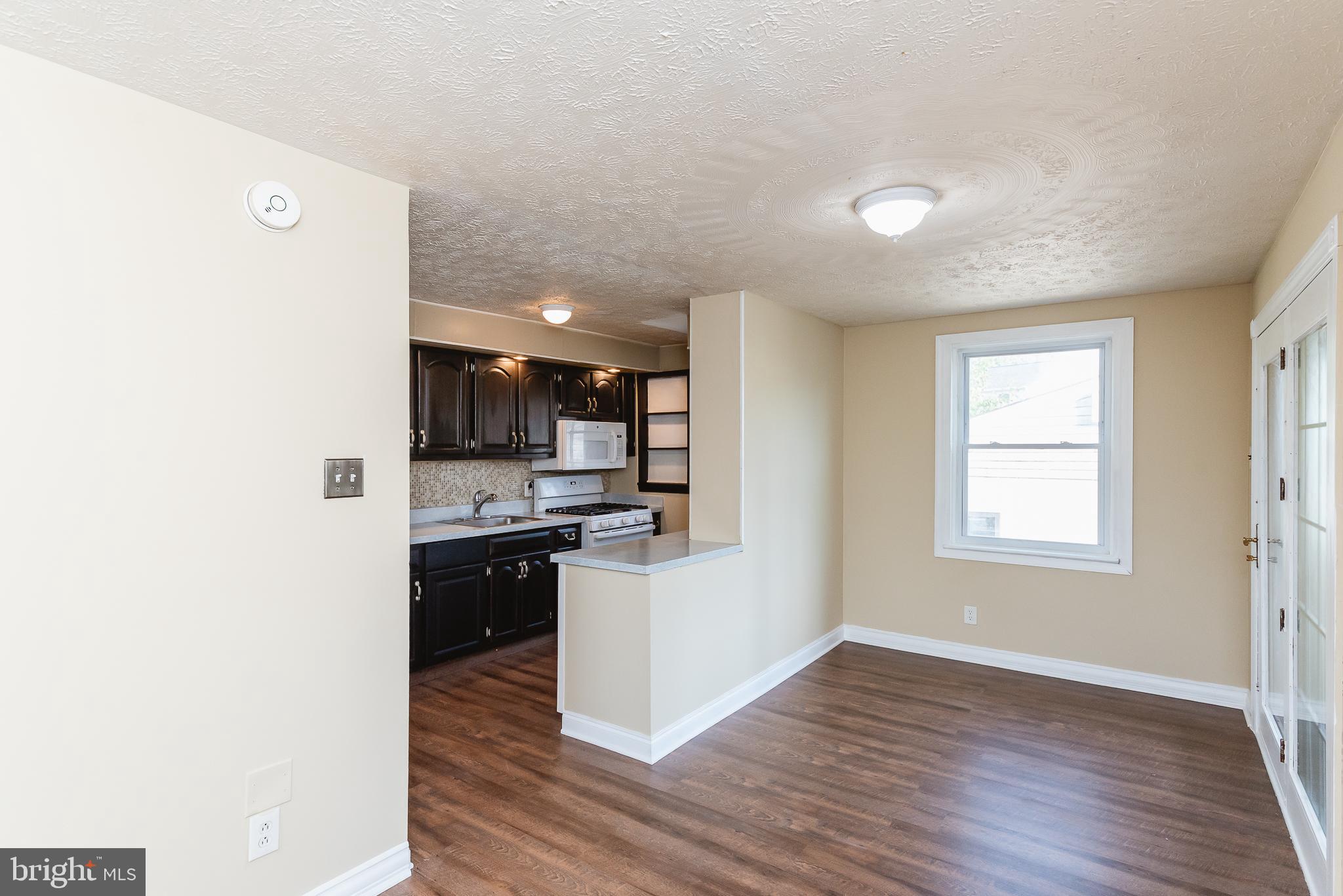 7446 Berkshire Road Baltimore, MD 21224 - Photo 11 of 47 Dining Room