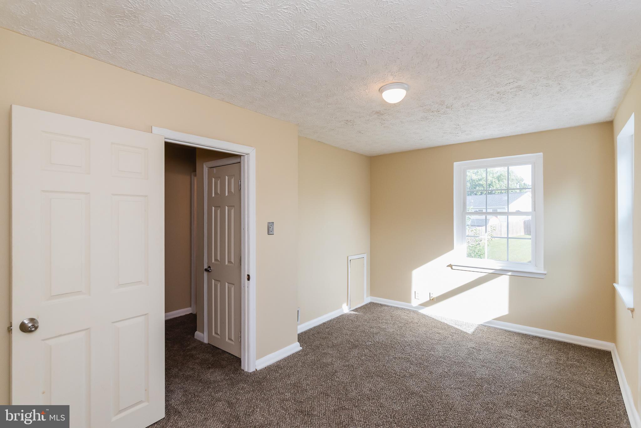 7446 Berkshire Road Baltimore, MD 21224 - Photo 27 of 47 Bedroom 1