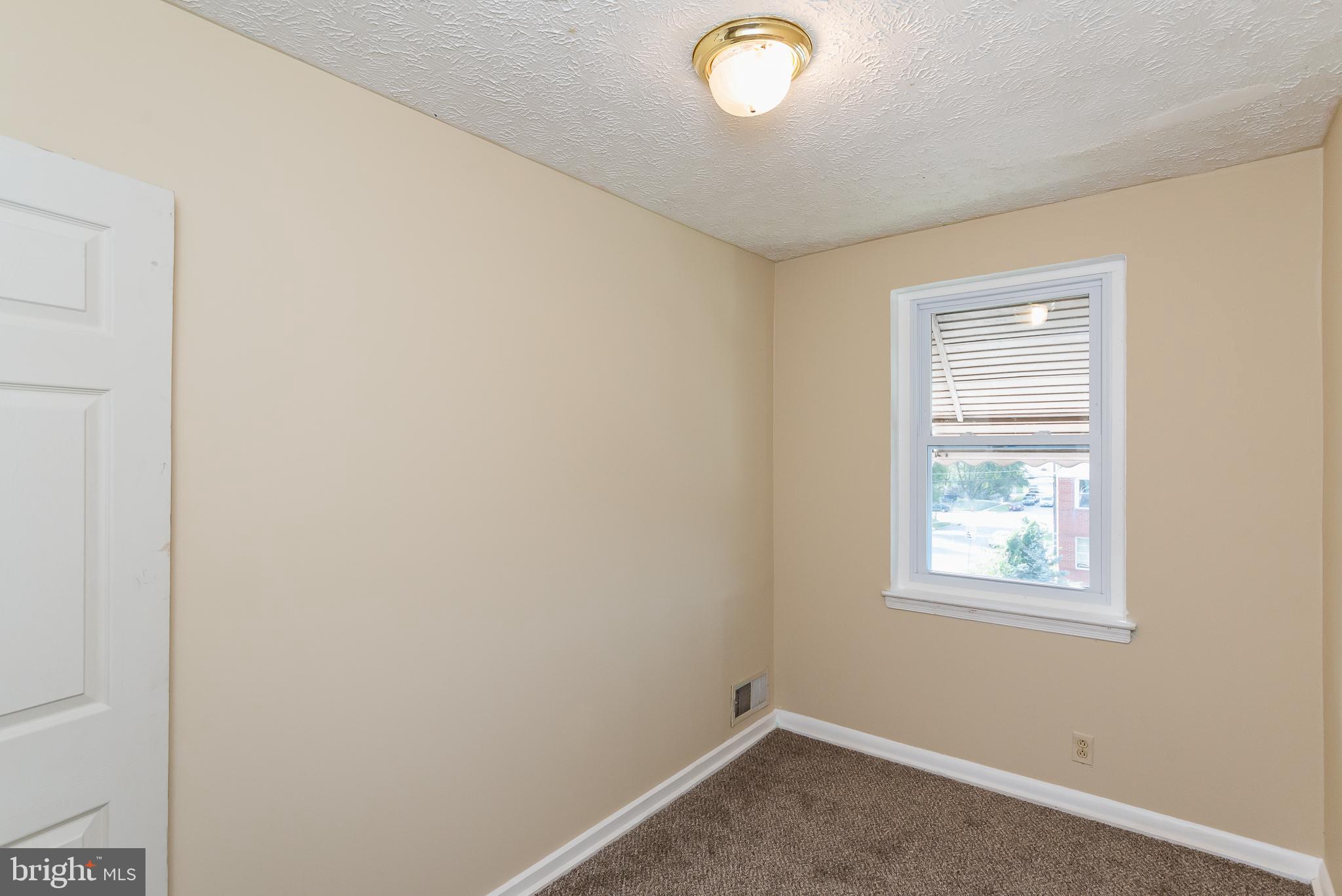 7446 Berkshire Road Baltimore, MD 21224 - Photo 32 of 47 Bedroom 3