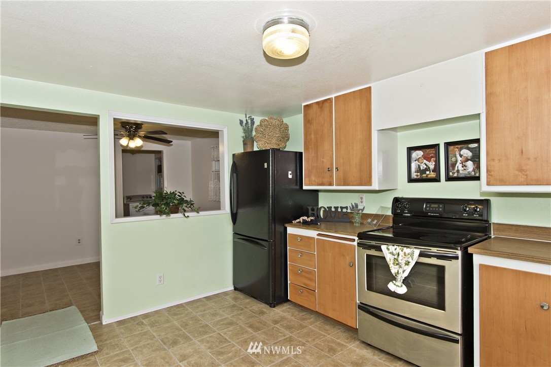 3216 Southeast 6th Street Renton, WA 98058 - Photo 8 of 22 Gallery Image 8