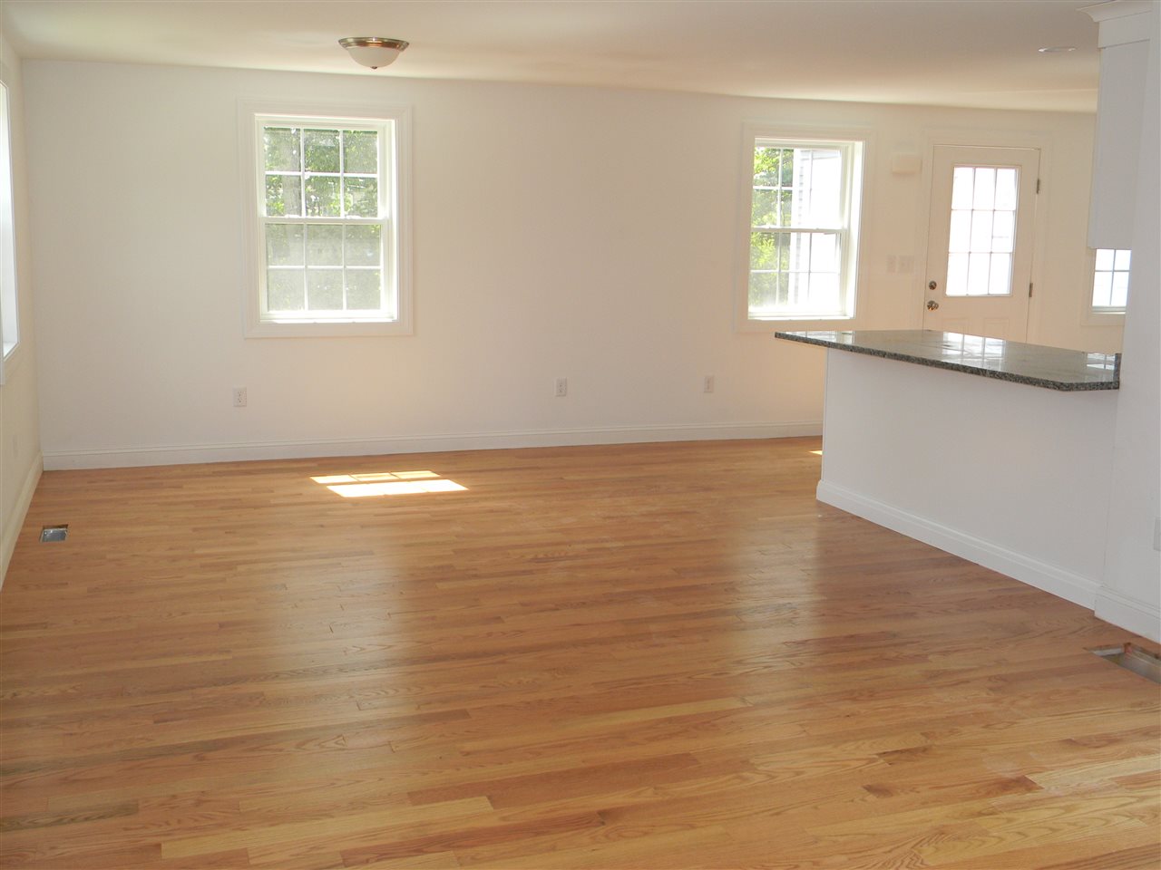 13 Stage Road Hampstead, NH 03841 - Photo 11 of 20 Gallery Image 11