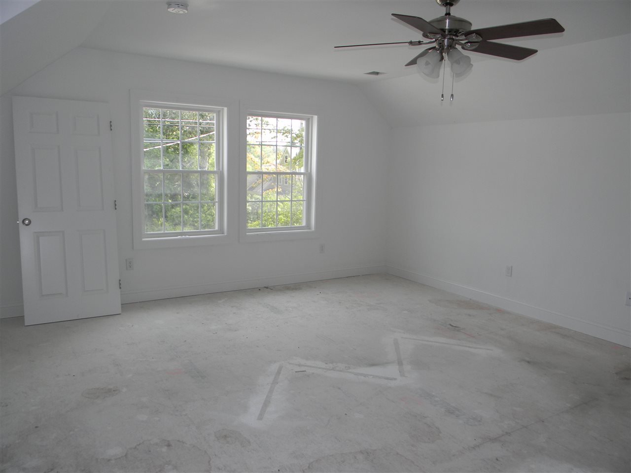 13 Stage Road Hampstead, NH 03841 - Photo 15 of 20 Gallery Image 15
