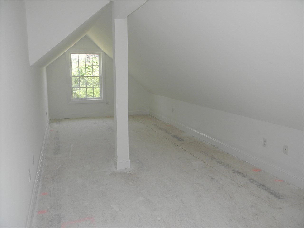 13 Stage Road Hampstead, NH 03841 - Photo 19 of 20 Gallery Image 19