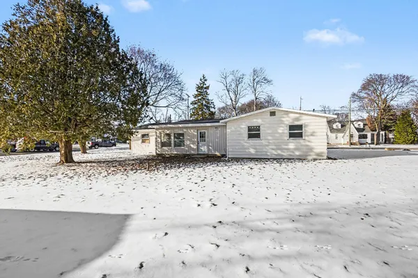 $269,000 | 140 East Commerce Street, Grant, MI 49327