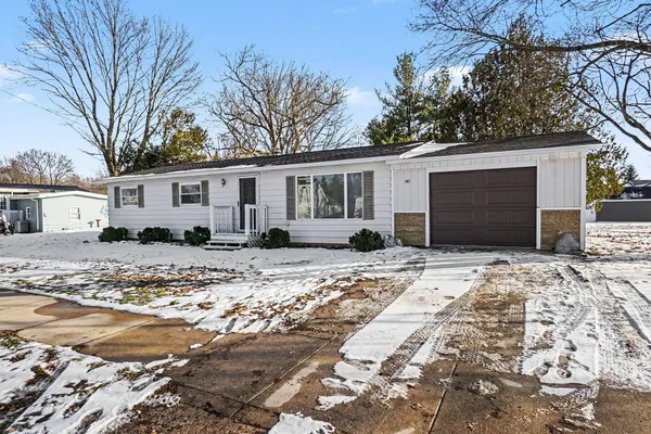 $269,000 | 140 East Commerce Street, Grant, MI 49327